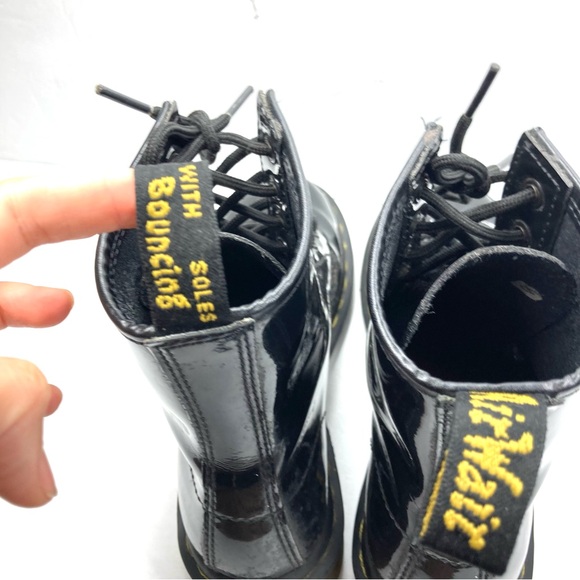 Dr. Martens Patent Leather Black Combat Boots Size 6 Air Wair Bouncing Soles - Picture 9 of 16